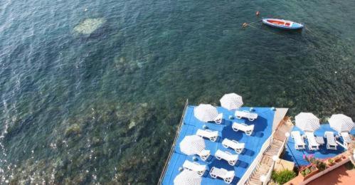 Hotel Rocce Azzurre Lípara Exterior foto
